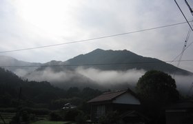 吉賀町立戸から望む大岡山